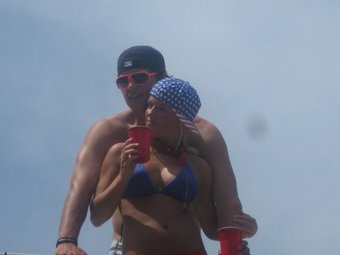 Illustration for article titled How Matthew Stafford Is Spending His Summer Vacation